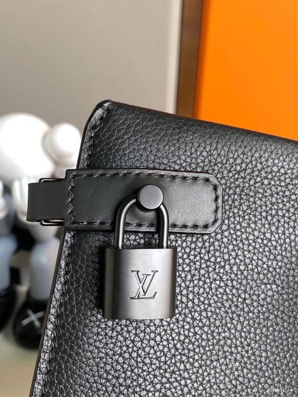 WIS TOTE VUITTON LOUIS 0310